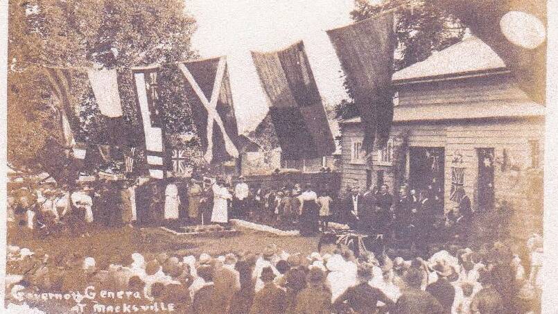 Lord Forster addressing pupils, citizens and dignitaries during his 1922 visit to Macksville.