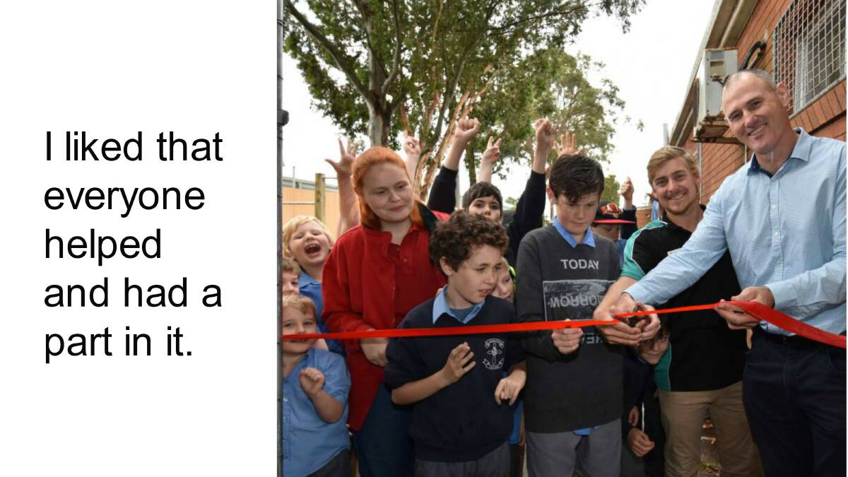 Riley Waters, Lynley Kirkness, Ori Thompson, Lachlan Brown, Jacob Nocelli and mayor Peter Besseling at the official opening of the obstacle course. CLICK THE PHOTO TO READ THE FULL STORY