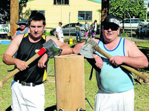 Blake Duffus and Cain Garrett placed equal 1st after a dead heat in the 300mm underhand handicap final in the woodchop competition.