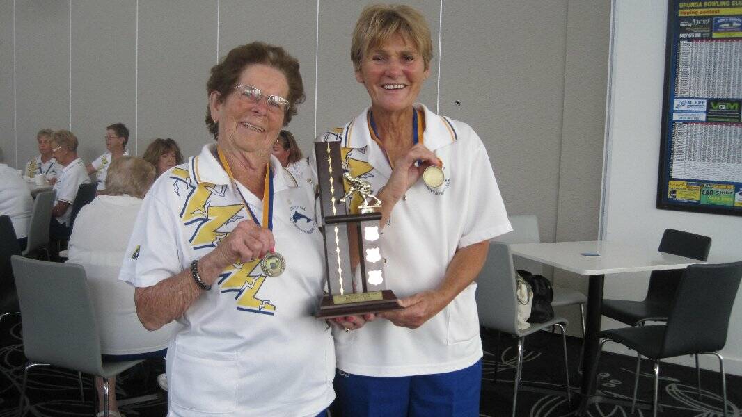 Winners of the President’s Pairs, Betty Gilbert and Janette Banks.