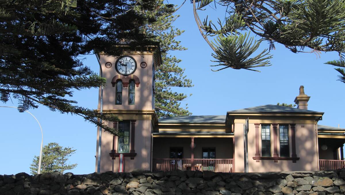 Kiama’s historic post office … from the waterfront walk. 