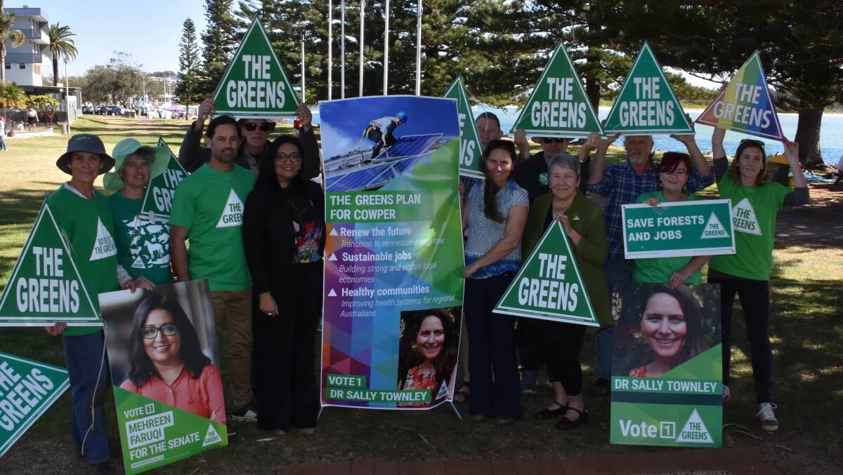 Greens supporters with Dr Mehreen Faruqi and Dr Sally Townley in Port Macquarie