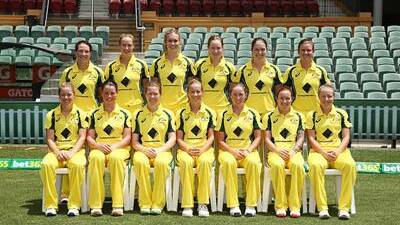 Australia’s top female cricketers at Coffs International Stadium