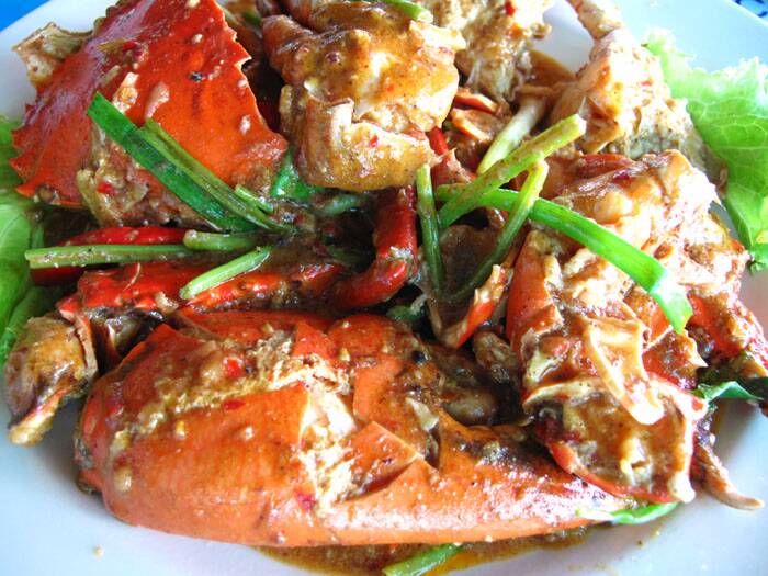 UNIQUE: Try the raved about mud crab pad char, a fresh wok fried Queensland mud crab with green peppercorns, thai herbs, kafa limes leaves and chilli.