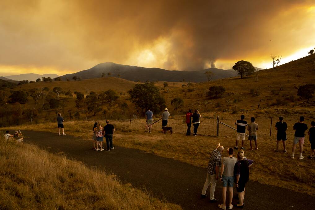 Canberrans were subjected to weeks of smoke-filled skies during last summer's bushfire season. Picture: Sitthixay Ditthavong