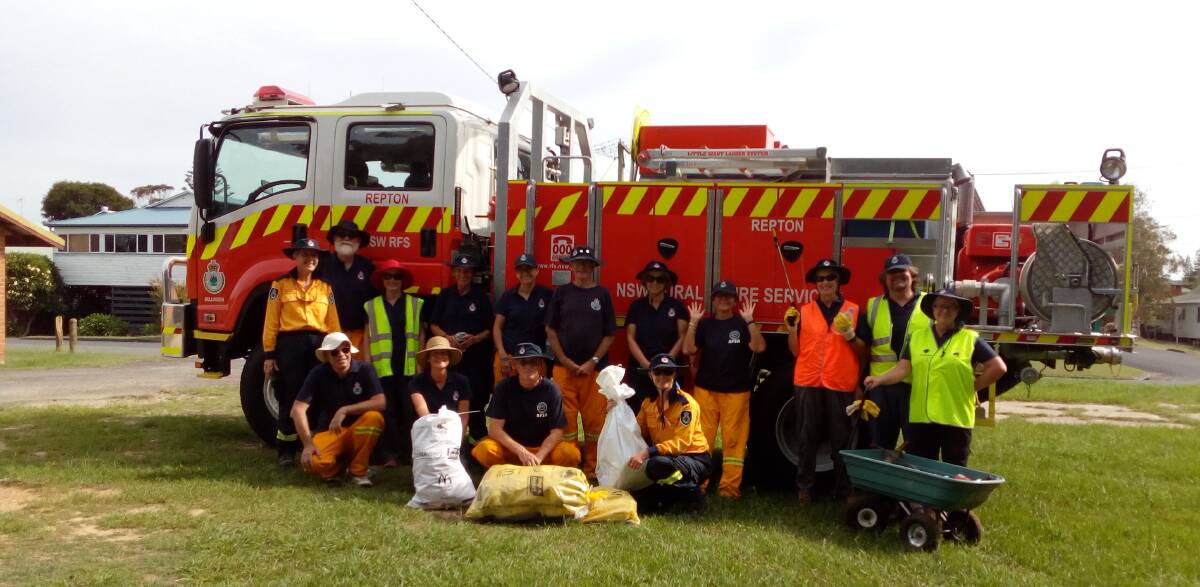 Repton Fire Brigade out in force on Clean Up Australia Day
