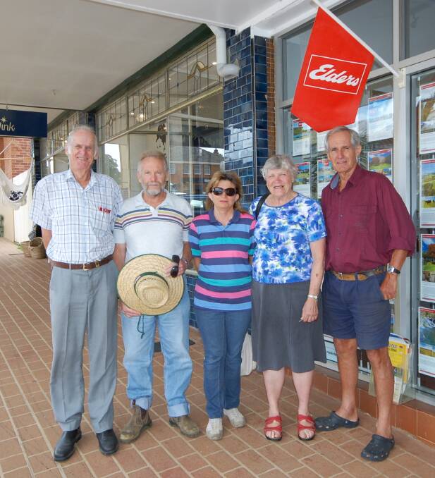 Bellingen Shire Ratepayers Association Steering Committee: John Karnau, Bruce Cleary, Natalie Cleary, Clare Martin, Rowley Beckett.
