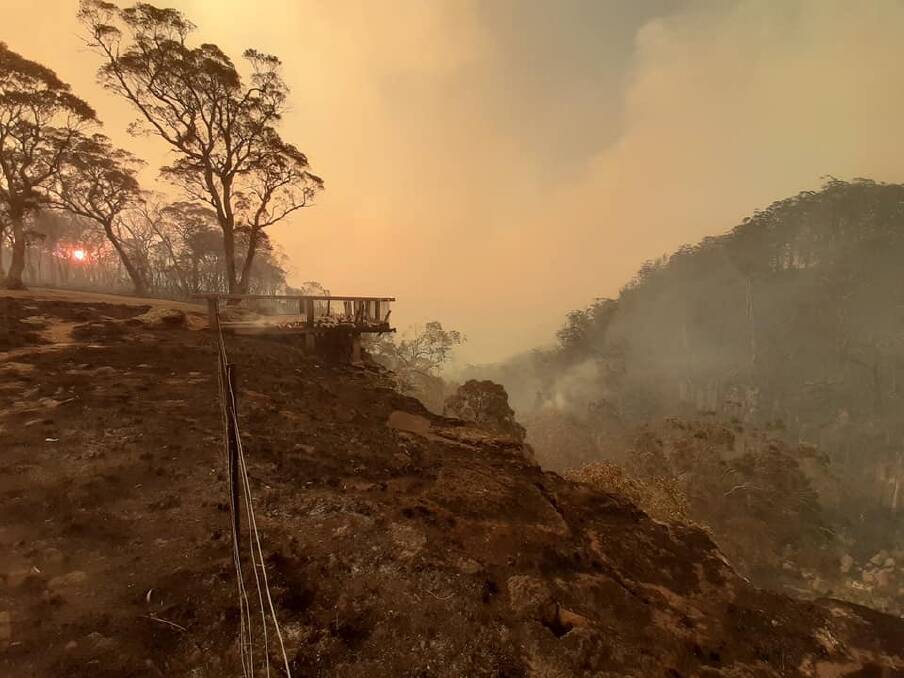 Fire at Ebor Lookout. Photo by Kyle Donoghue