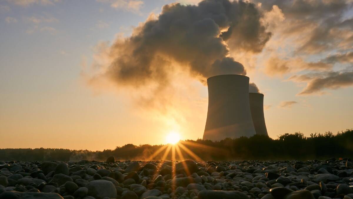 Traditional nuclear power plant - new modular reactors are much smaller
