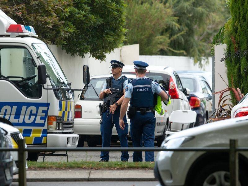 NZ police officers were praised for their courage in catching the Christchurch shooting suspect.